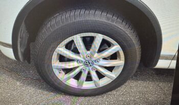 2015 Volkswagen Touareg 4dr TDI Sport w/Technology full