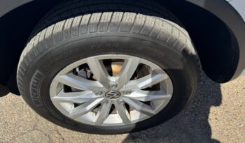 2015 Volkswagen Touareg 4dr TDI Sport w/Technology SALE PENNDING TILL MAY full