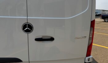 2022 Mercedes-Benz Sprinter Cargo Vans 2500 High Roof I4 170 Extended RWD full