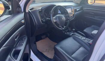 2016 Mitsubishi Outlander AWC 4dr ES Factory warranty till April 2026 !! full