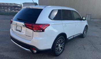 2016 Mitsubishi Outlander AWC 4dr ES Factory warranty till April 2026 !! full