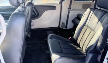 2019 Dodge Grand Caravan SXT Premium Plus 2WD full