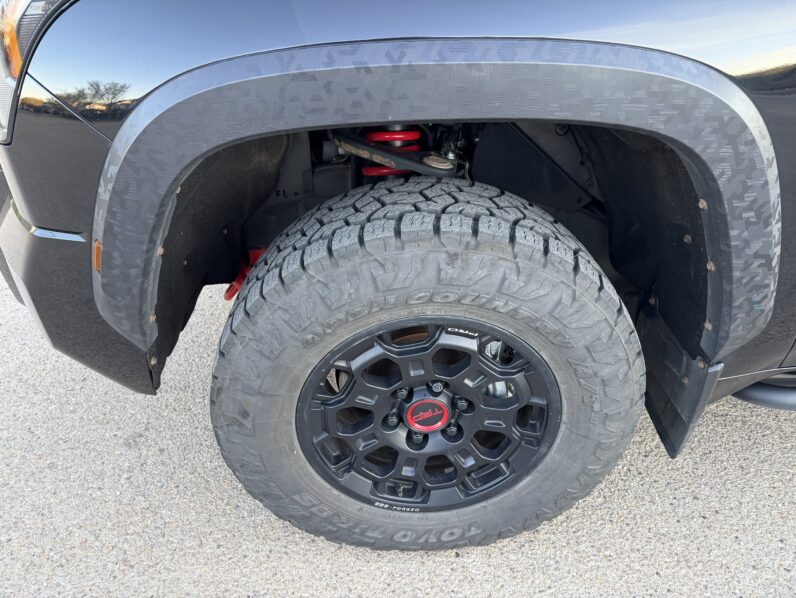 2022 Toyota Tundra Hybrid TRD Pro Hybrid CrewMax 5.5 Bed (Natl) full