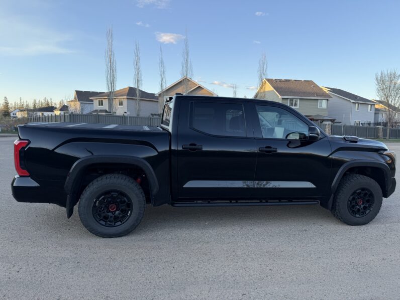 2022 Toyota Tundra Hybrid TRD Pro Hybrid CrewMax 5.5 Bed (Natl) full
