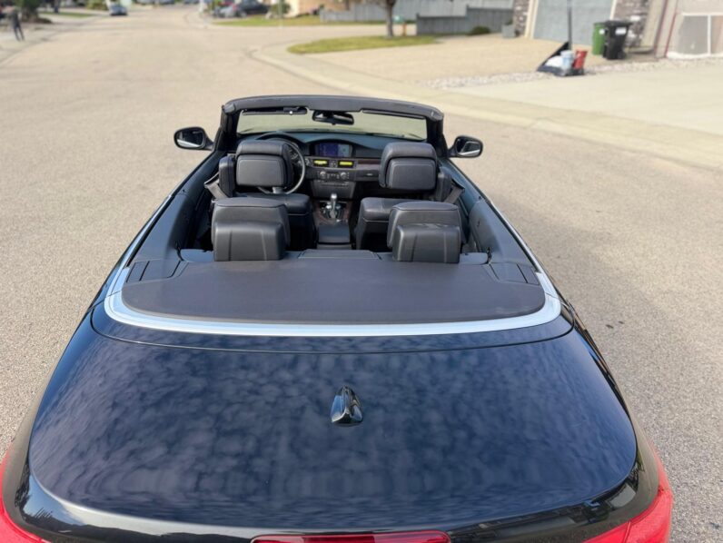 2011 BMW 335i Convertible full