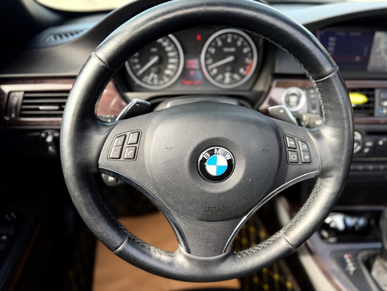 2011 BMW 335i Convertible full