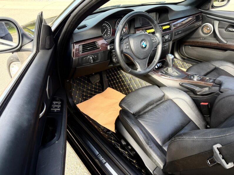 2011 BMW 335i Convertible full